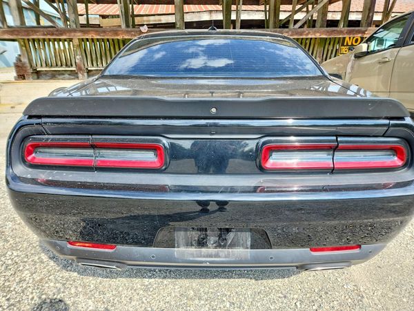 2019 DODGE CHALLENGER SXT