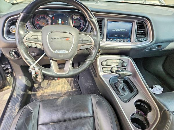 2019 DODGE CHALLENGER SXT