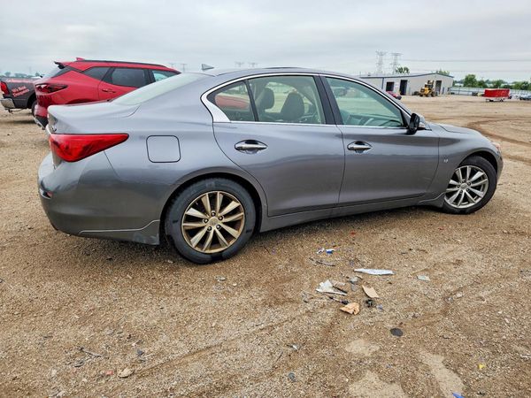 2015 INFINITI Q50