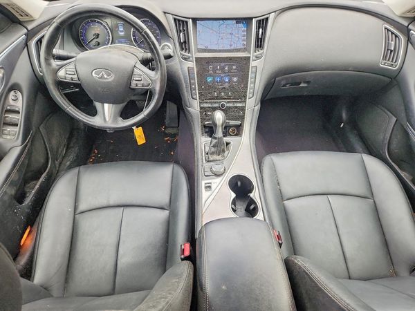 2015 INFINITI Q50