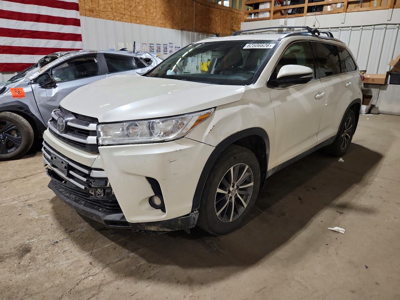 2019 TOYOTA HIGHLANDER SE/XLE