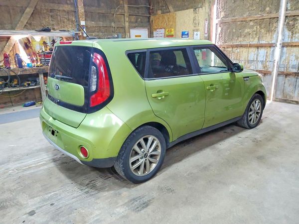2017 KIA SOUL Plus