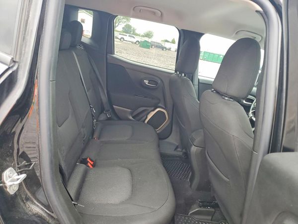 2016 JEEP RENEGADE LATITUDE 4X2