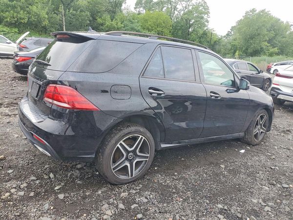 2017 MERCEDES-BENZ GLE