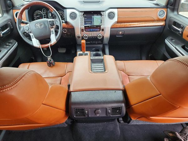 2021 TOYOTA TUNDRA Platinum grade