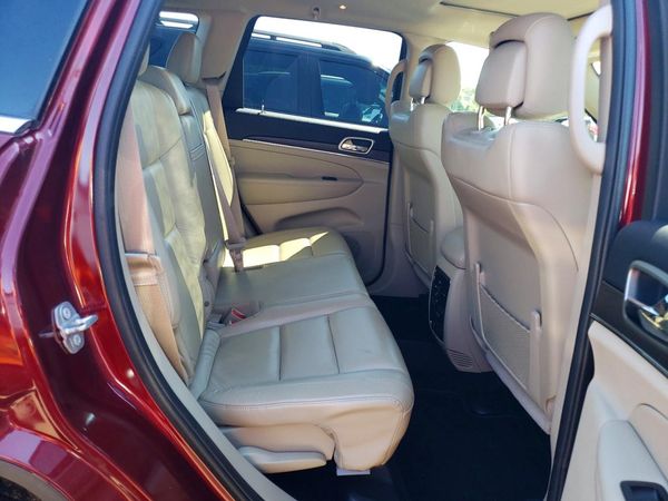 2017 JEEP GRAND CHEROKEE Limited