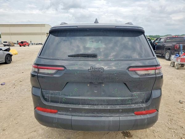 2024 JEEP GRAND CHEROKEE