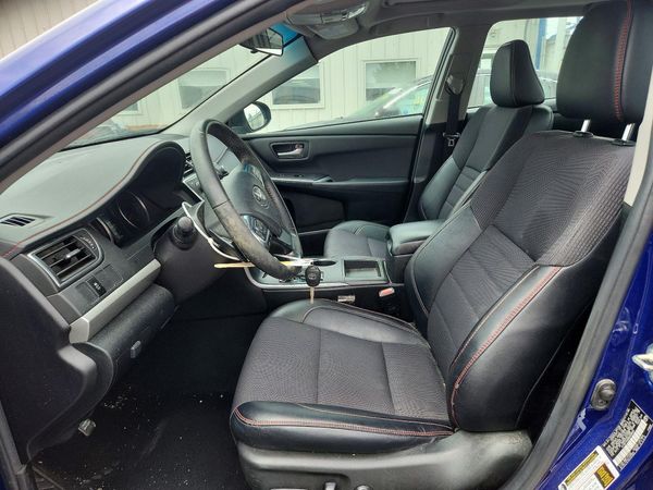 2016 TOYOTA CAMRY