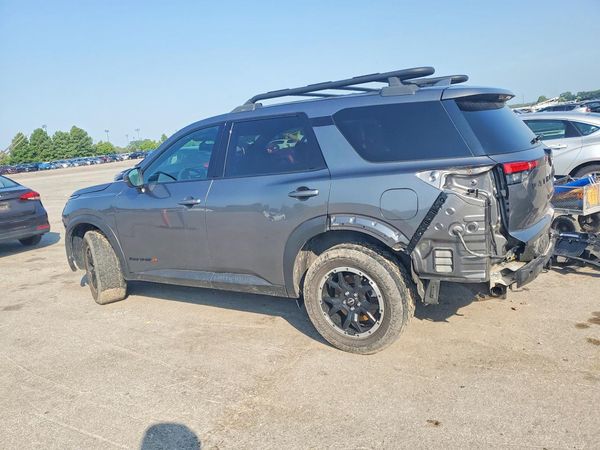 2023 NISSAN PATHFINDER SV