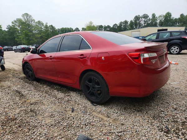 2012 TOYOTA CAMRY