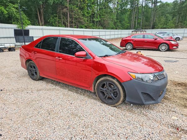 2012 TOYOTA CAMRY