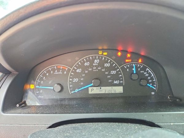 2012 TOYOTA CAMRY