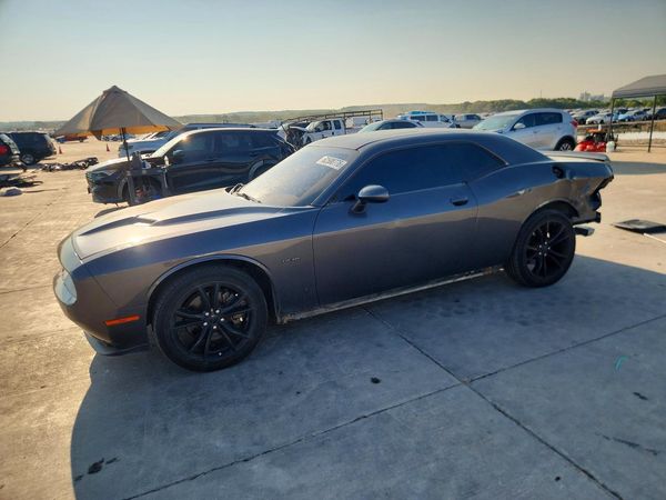 2016 DODGE CHALLENGER SXT Plus