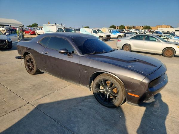 2016 DODGE CHALLENGER SXT Plus