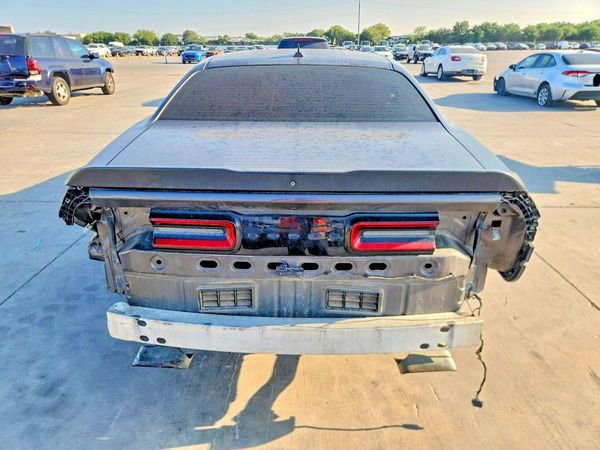 2016 DODGE CHALLENGER SXT Plus