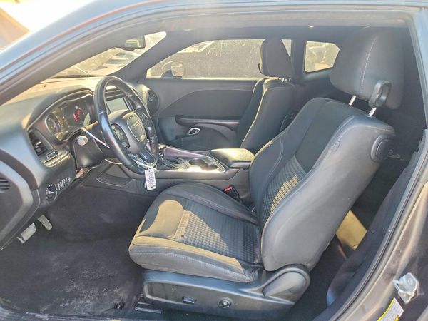 2016 DODGE CHALLENGER SXT Plus
