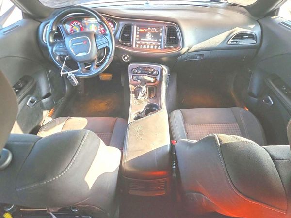 2016 DODGE CHALLENGER SXT Plus