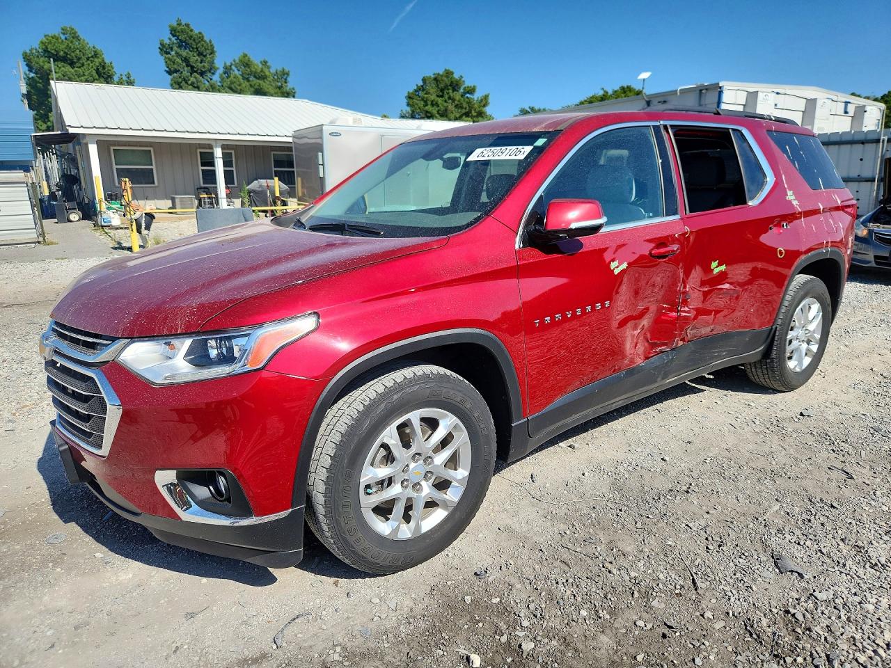 2020 CHEVROLET TRAVERSE LT