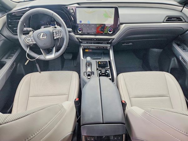 2025 LEXUS TX 350