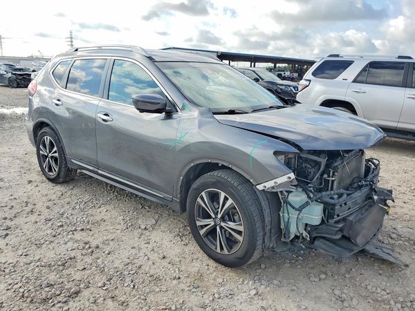 2018 NISSAN ROGUE