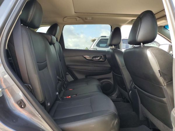 2018 NISSAN ROGUE