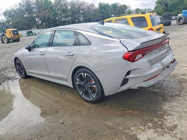 2021 KIA K5