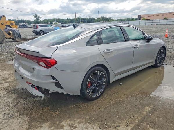 2021 KIA K5