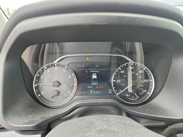 2024 NISSAN TITAN Crew Cab