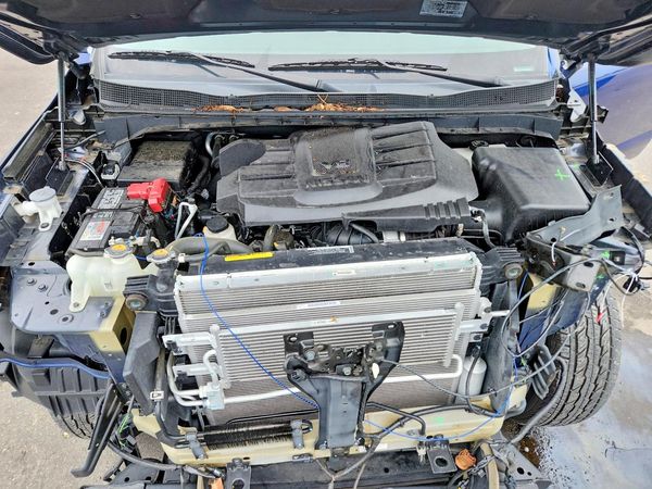 2024 NISSAN TITAN Crew Cab