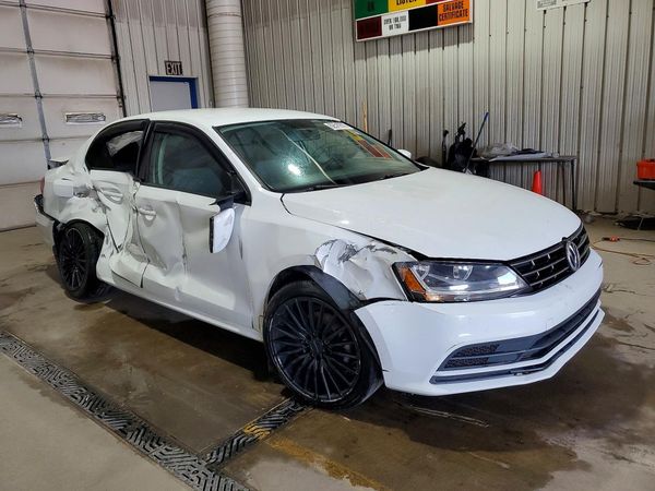 2018 VOLKSWAGEN JETTA