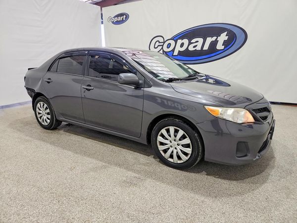 2012 TOYOTA COROLLA