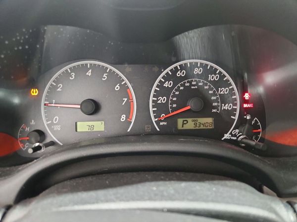 2012 TOYOTA COROLLA