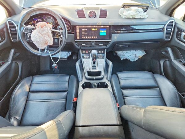 2021 PORSCHE CAYENNE S
