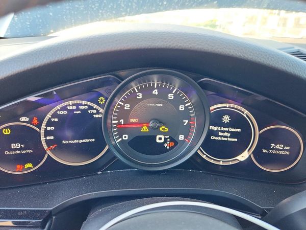 2021 PORSCHE CAYENNE S