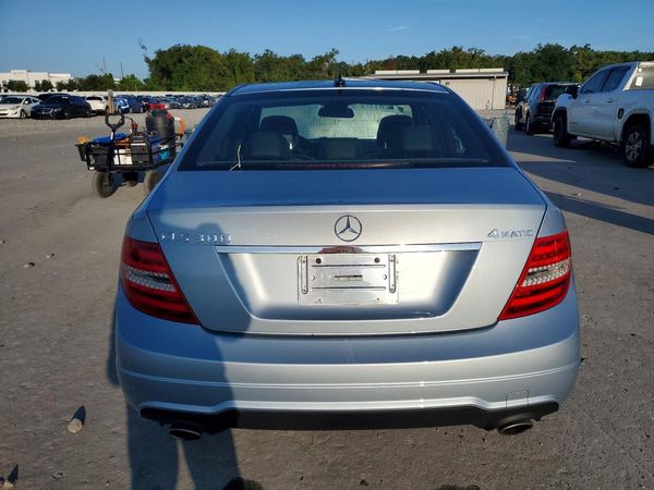 2013 MERCEDES-BENZ C C300