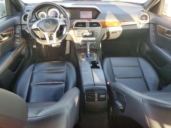 2013 MERCEDES-BENZ C C300