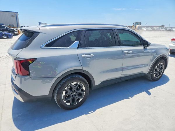 2025 KIA SORENTO