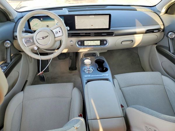 2024 GENESIS GV60 Standard RWD