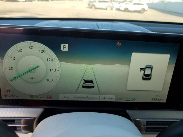 2024 GENESIS GV60 Standard RWD