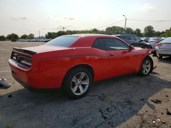 2015 DODGE CHALLENGER SXT