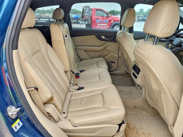 2018 AUDI Q7 quattro Premium Plus