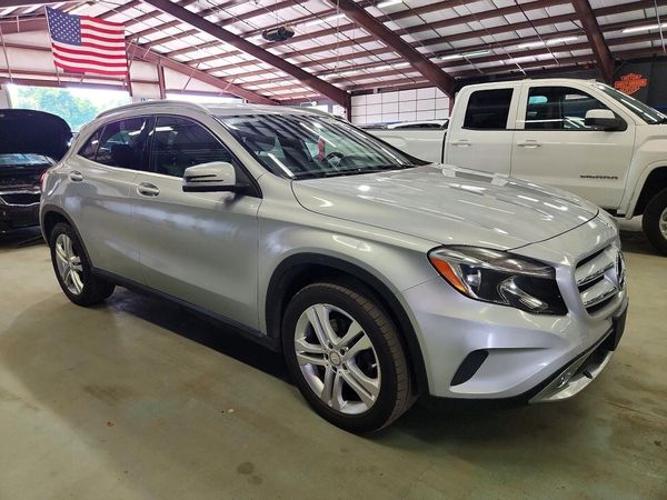 2015 MERCEDES-BENZ GLA GLA250 4-MATIC