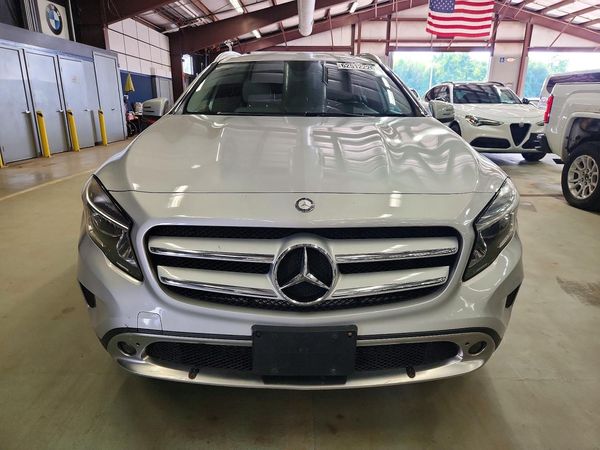 2015 MERCEDES-BENZ GLA GLA250 4-MATIC