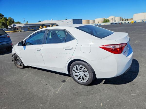 2018 TOYOTA COROLLA