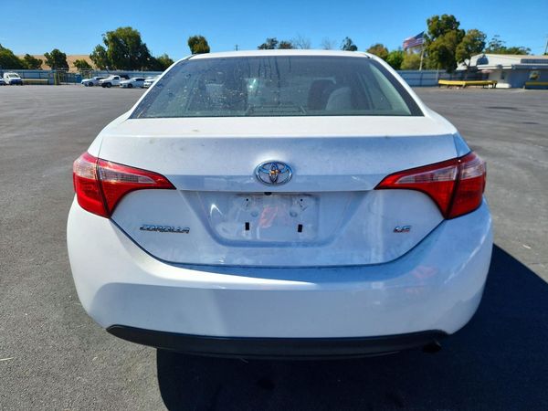 2018 TOYOTA COROLLA