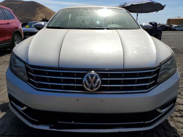 2017 VOLKSWAGEN PASSAT S