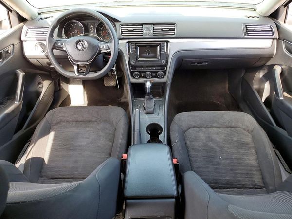 2017 VOLKSWAGEN PASSAT S