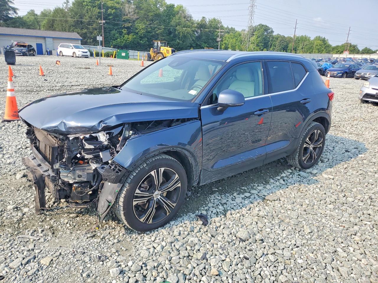 2019 VOLVO XC40 Inscription
