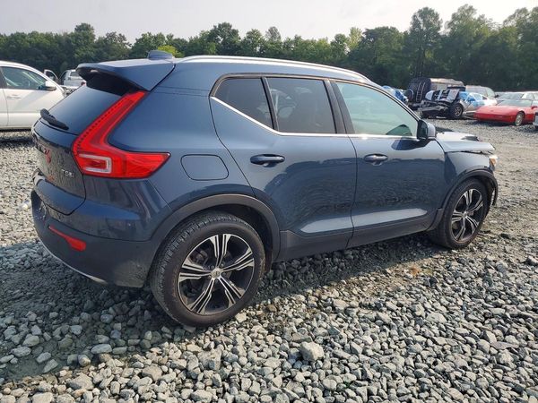 2019 VOLVO XC40 Inscription