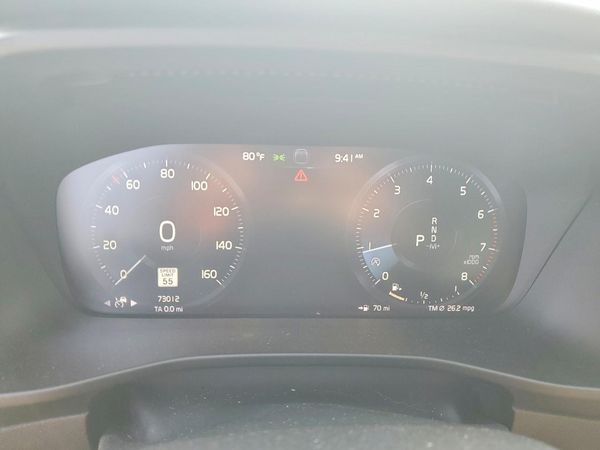 2019 VOLVO XC40 Inscription